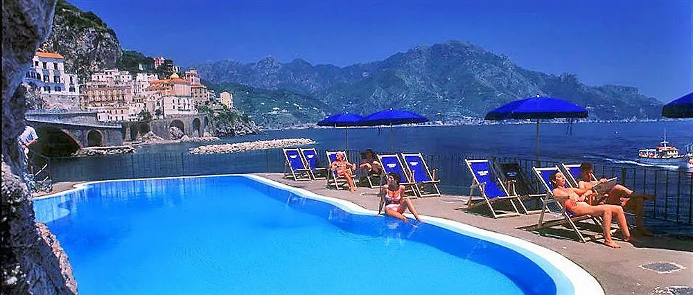 Hotel Luna Convento Amalfi 4*,  Italië